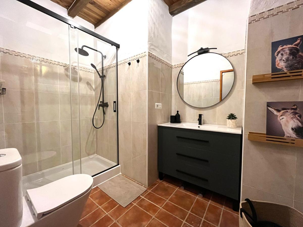 הוילה Almáchar Casa Del Burro Perezoso מראה חיצוני תמונה